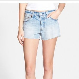 Levi jean shorts